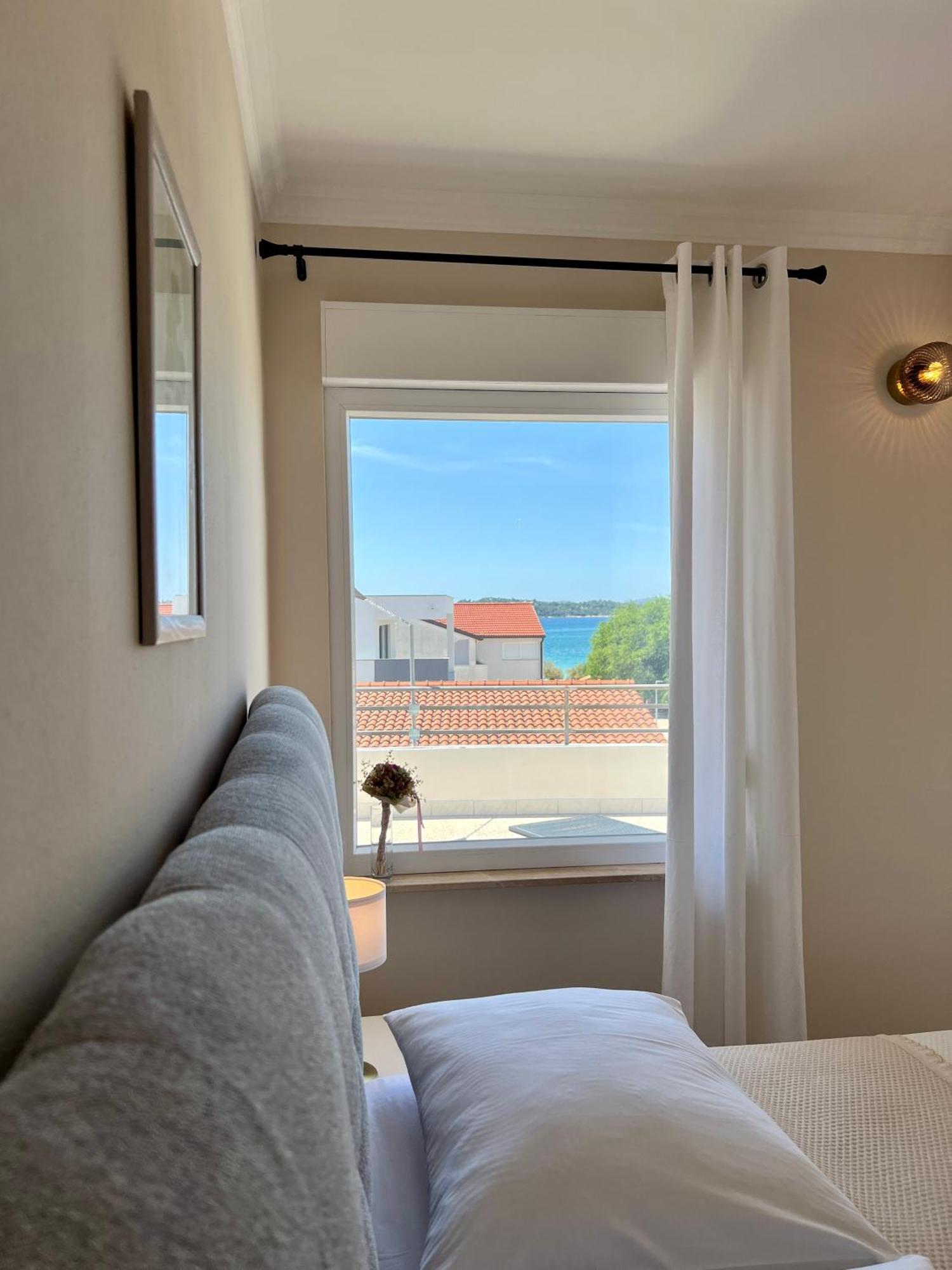 Apartments Dalmatino 沃迪切 外观 照片