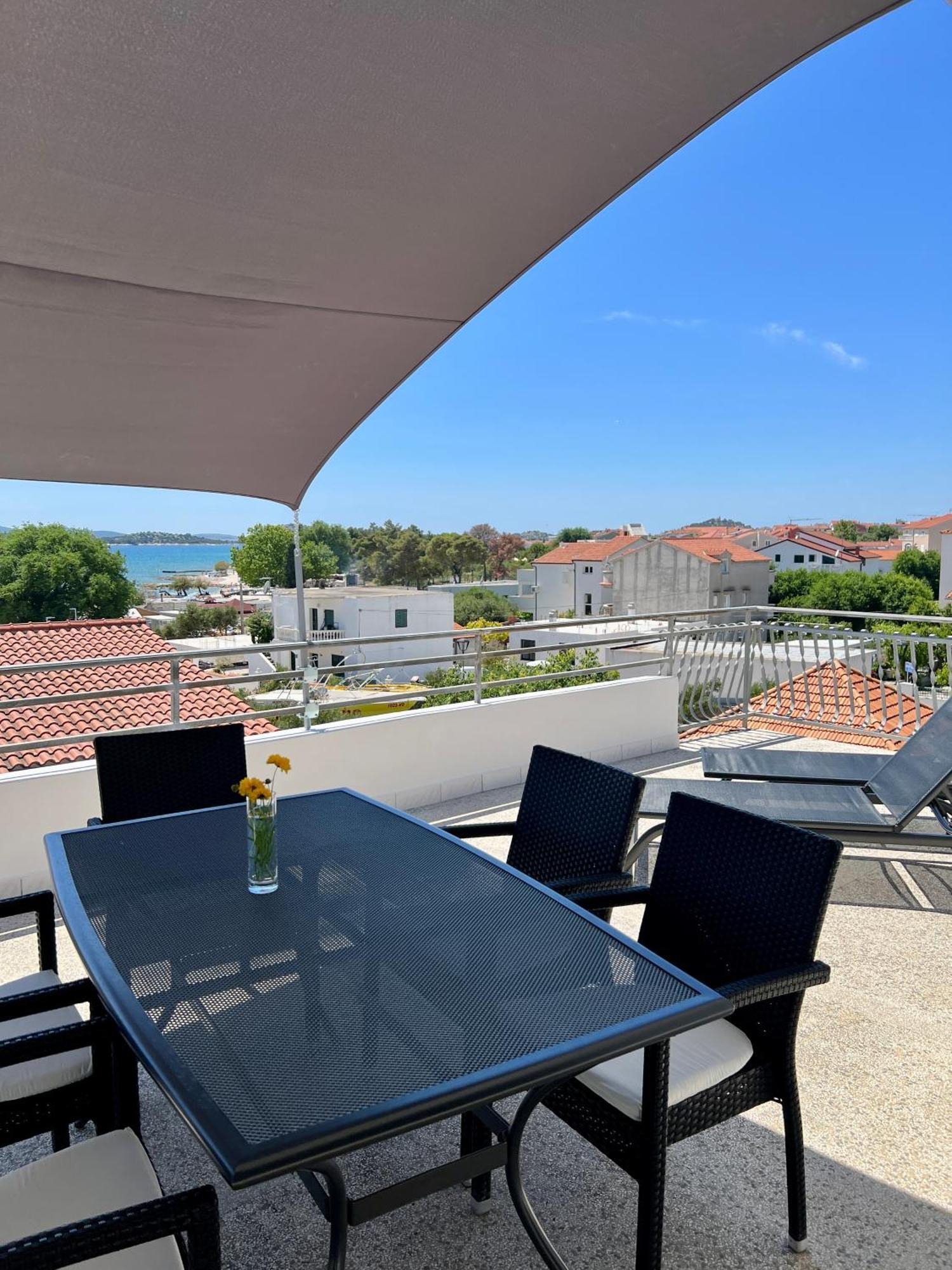 Apartments Dalmatino 沃迪切 外观 照片