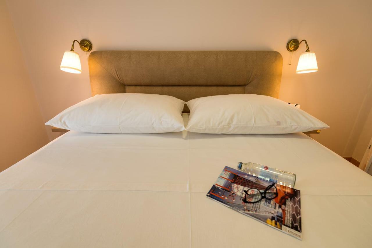 Apartments Dalmatino 沃迪切 外观 照片
